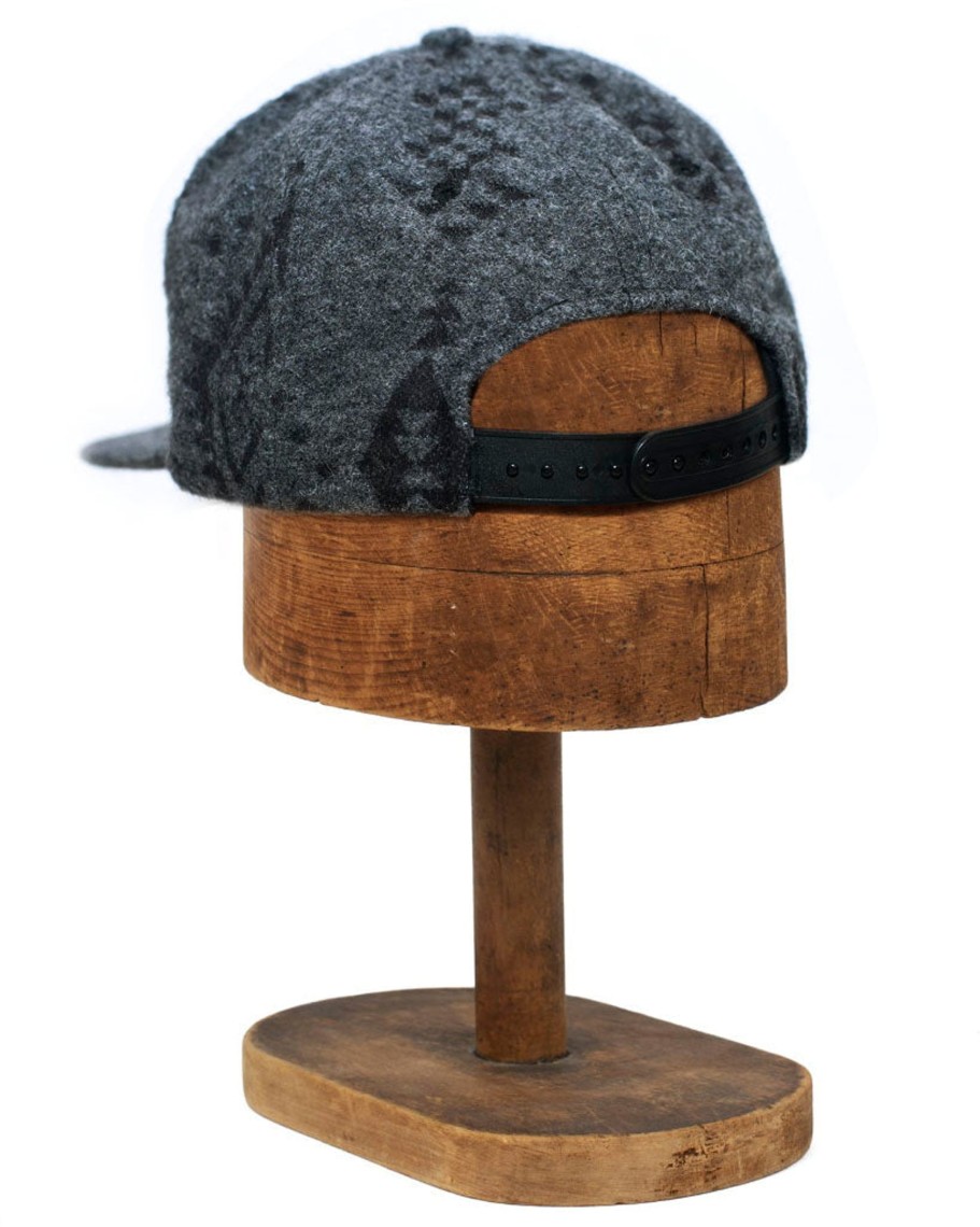 Men 18 Waits Hats & Caps | Casey Jones Cap | Black Desert