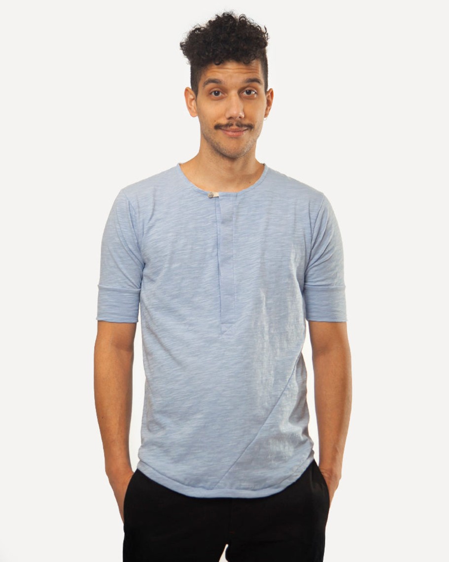 Men 18 Waits Knits | T-Shirts | Hitchhiker Henley | Baby Blue Sky Slub