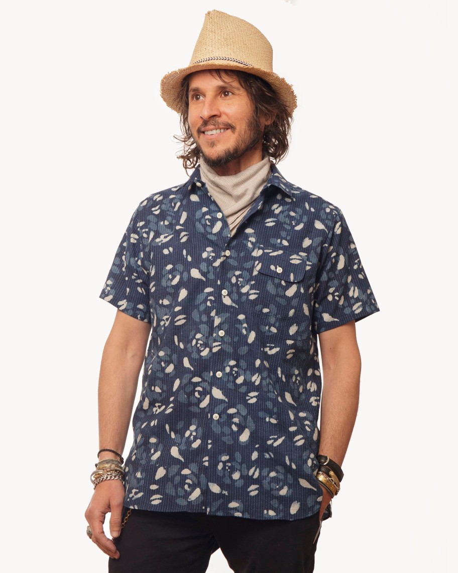 Men 18 Waits Shirts | Short Sleeve Neuwirth Shirt | Indigo Blossom Stitch