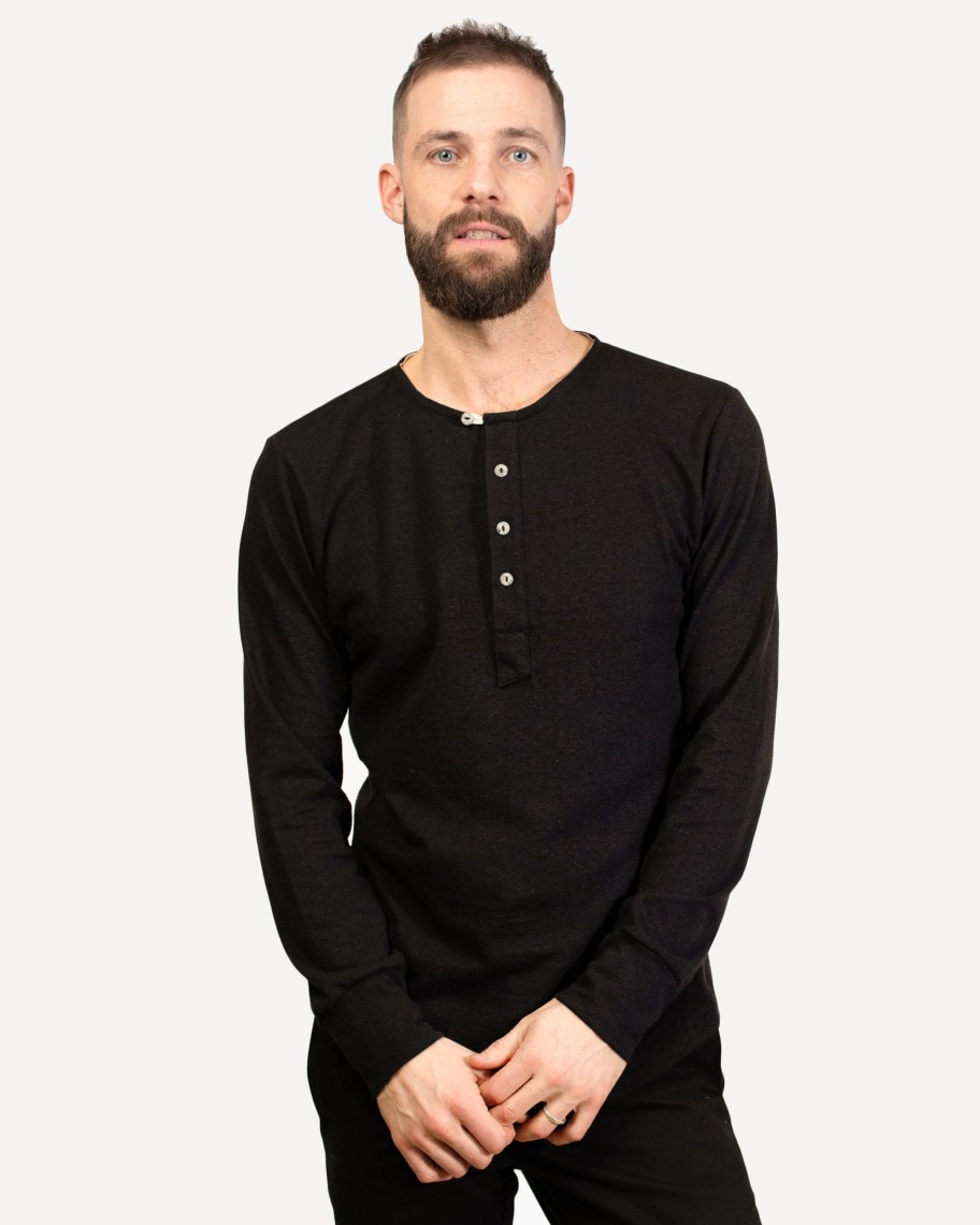 Men 18 Waits Knits | T-Shirts | Heritage Henley | Black Hemp