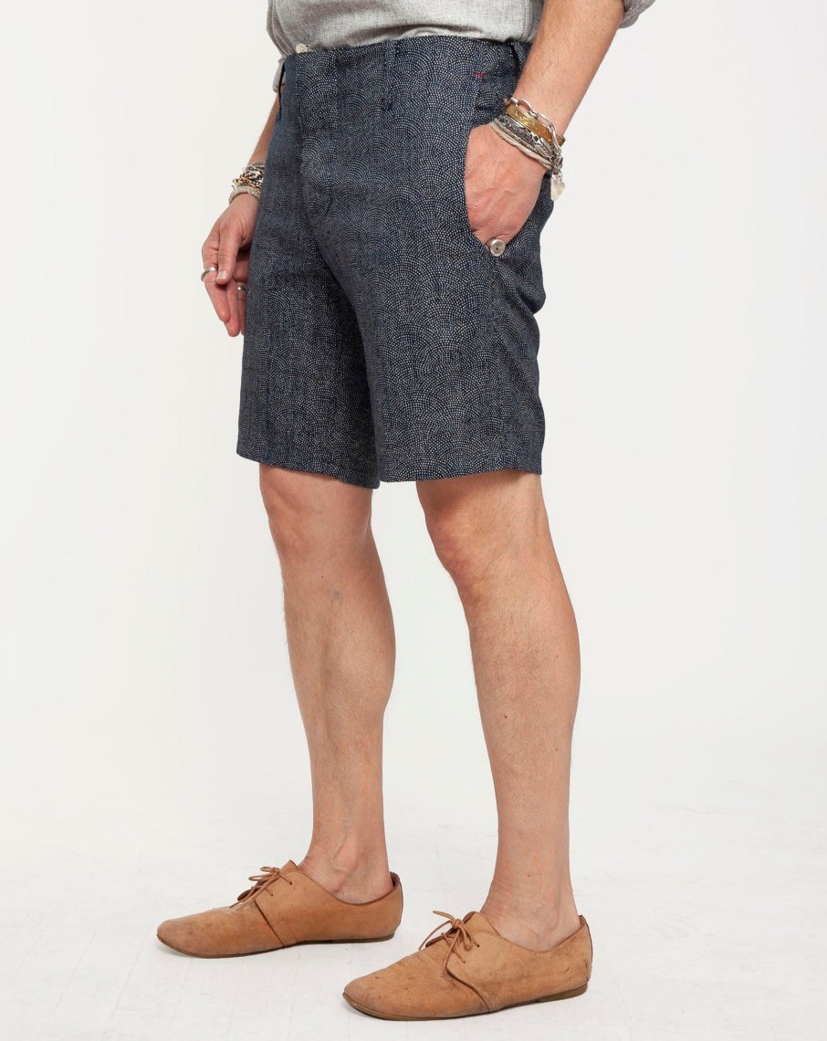 Men 18 Waits Shorts | Signature Shorts | Tiny White Dots